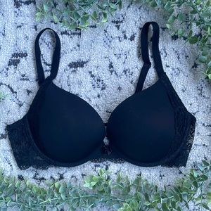 Victoria's Secret Smooth Push Up Bra Dream Angels NEW wt Black Lace Sz 36C